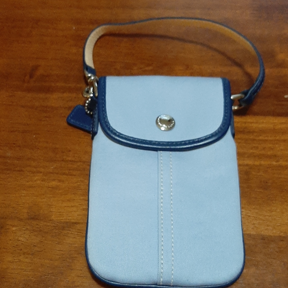 Authentic Coach wristlet